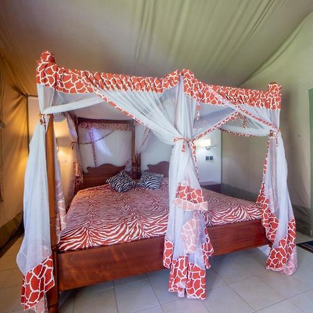 Lake Naivasha Crescent Camp Dış mekan fotoğraf